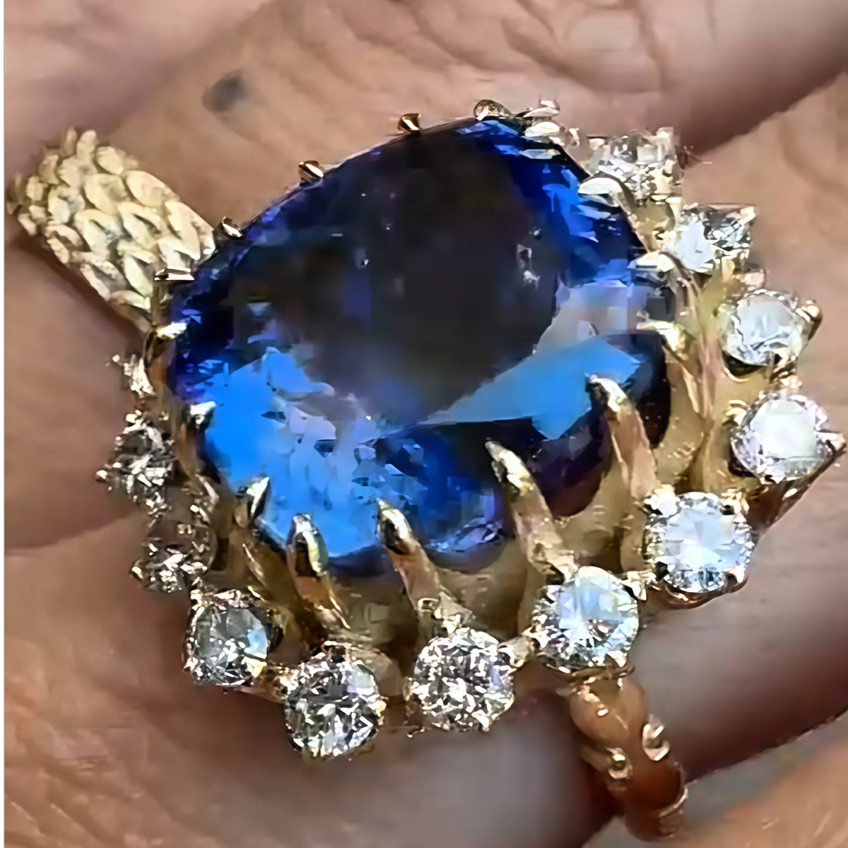 6 CT Cushion Cut Blue Cubic Zirconia Vintage Halo Textured 925 Sterling Silver Ring-NOVAJEW