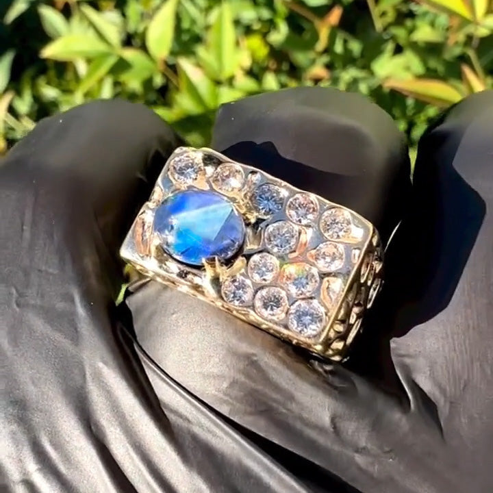 3.0Ctw Deep Blue Opal Personalized Ring