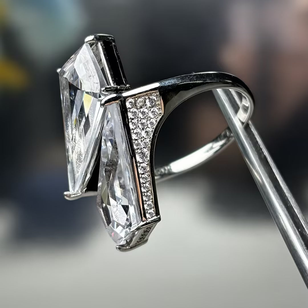 10Ctw Kite-Shaped Rare Gemstone Bypass Ring