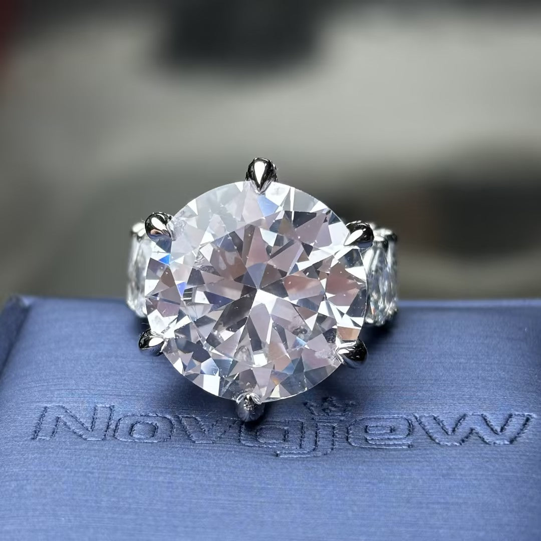 8Ctw Round Pear-Shaped Gemstone Jazz Ring