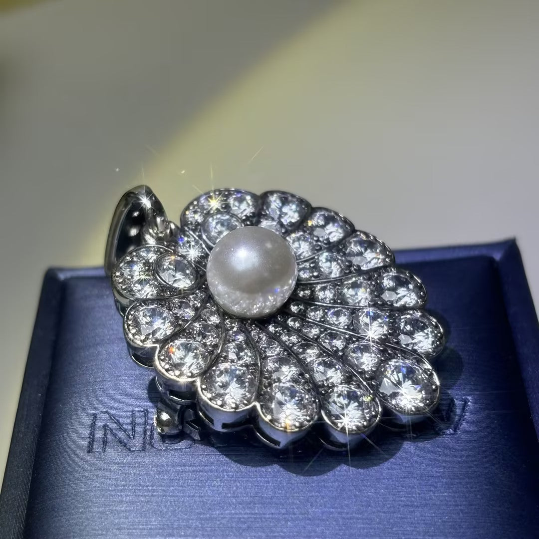 4.18Ctw Vintage Gemstone Pearl Brooch Pendant