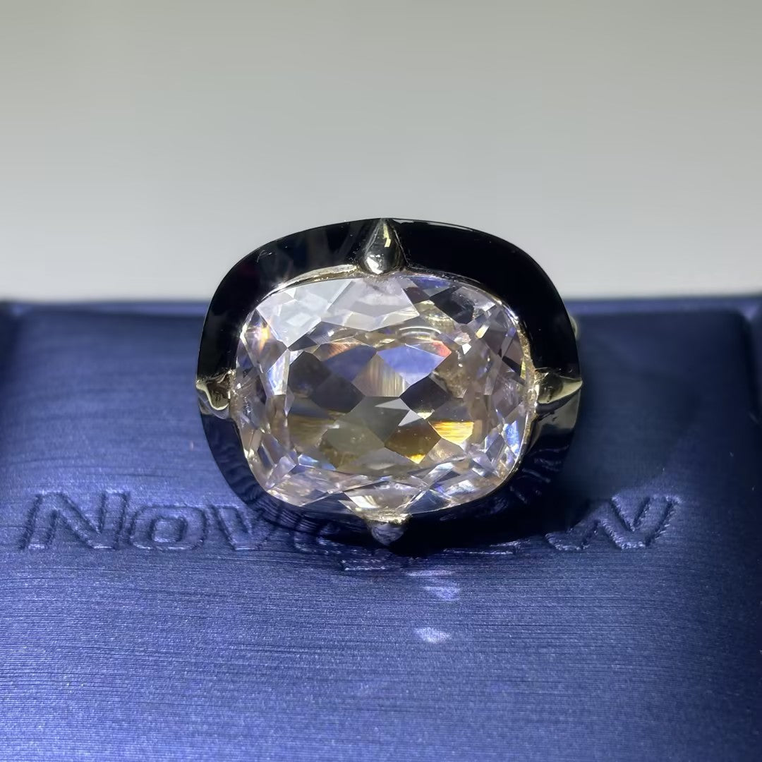 5.0Ct cushion-shaped prong-set bezel gemstone engagement ring