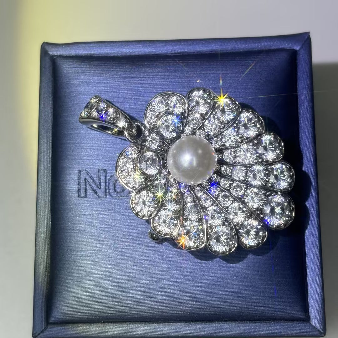 4.18Ctw Vintage Gemstone Pearl Brooch Pendant