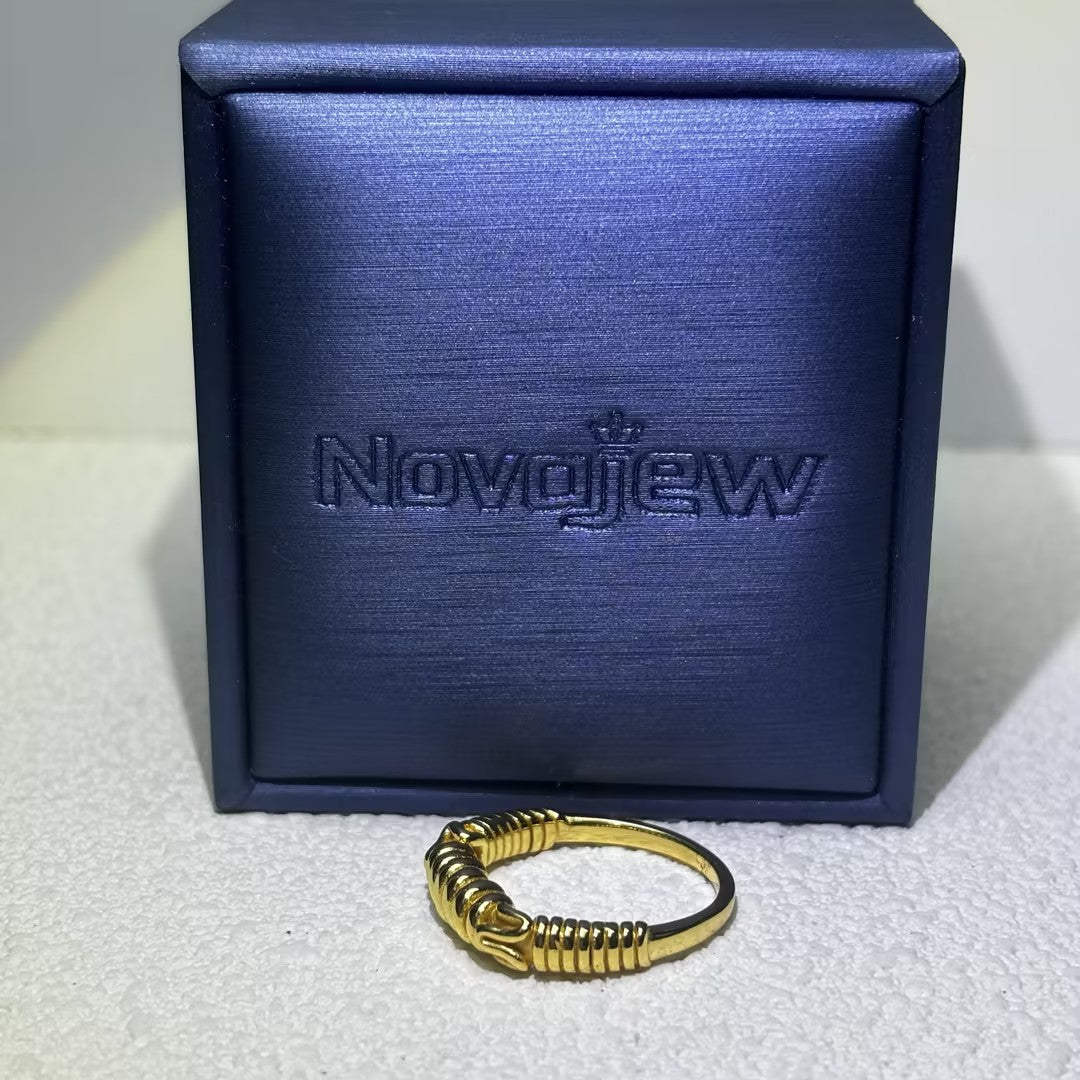 Vintage gold wire wrapped ring