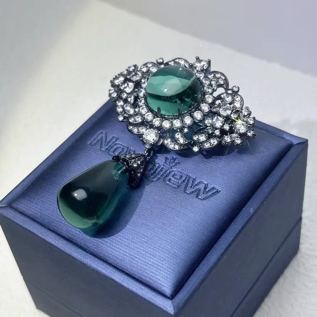 16 CT Oval & Pear Cut Green Cubic Zirconia Vintage 925 Sterling Silver Brooch-NOVAJEW