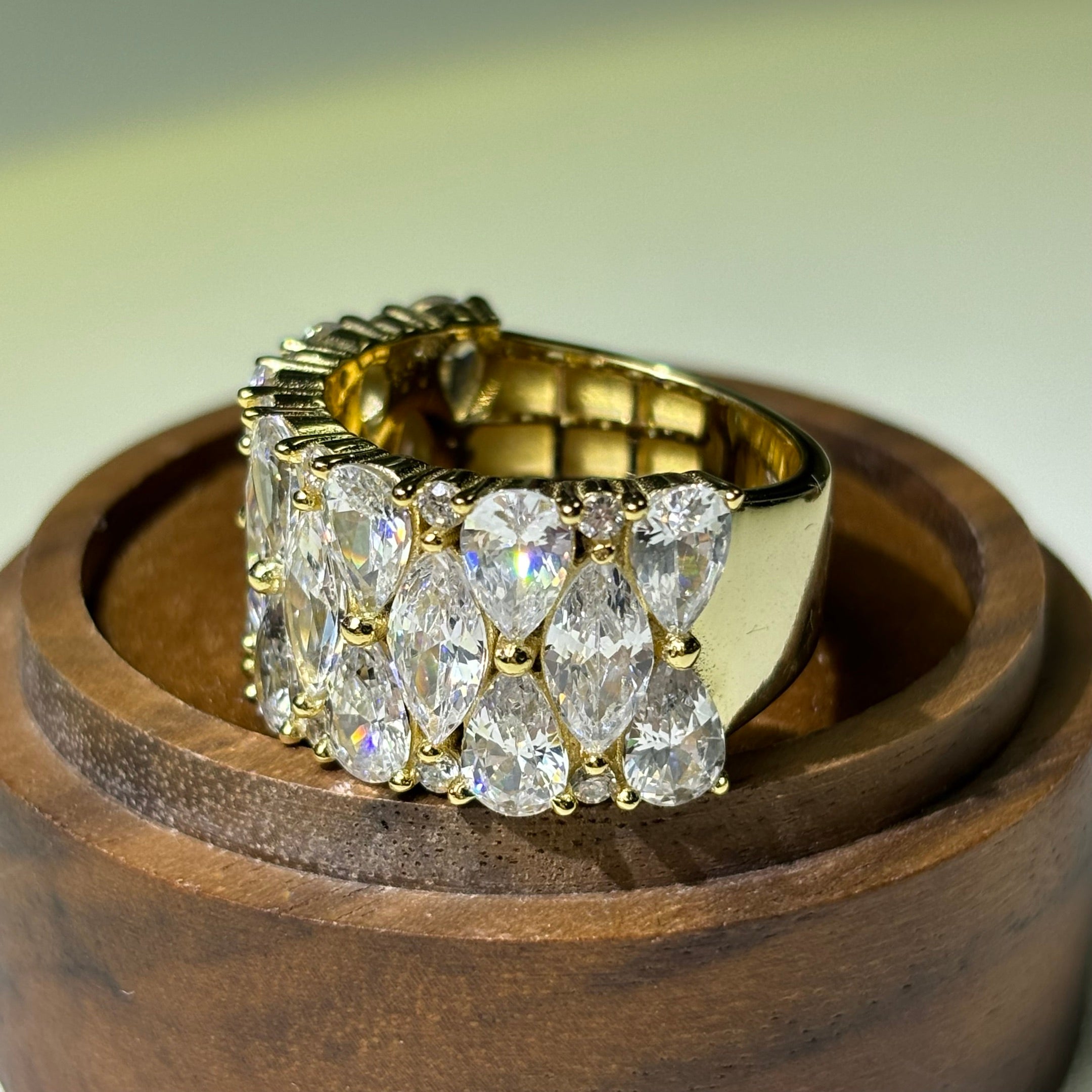 4.35ctw Pear and Marquise Gemstone Band