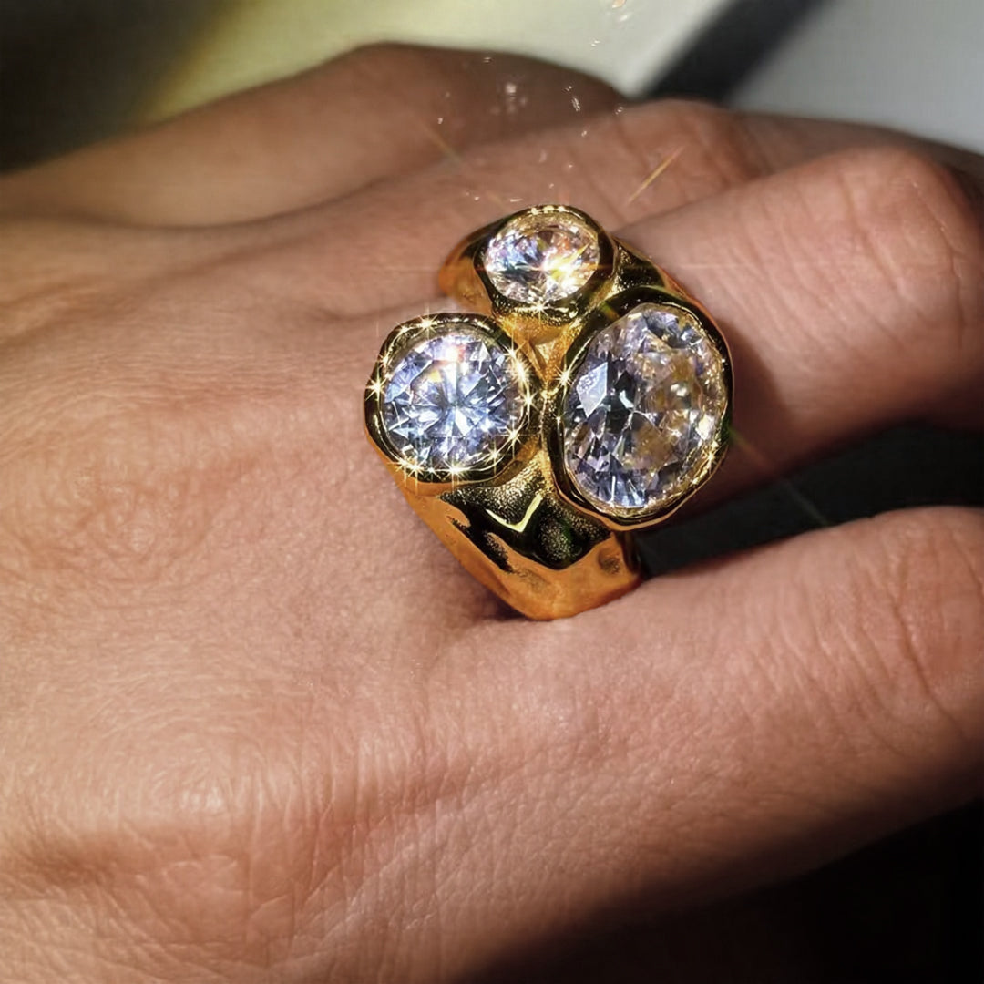 2.85Ctw Three Stones Declaration Ring