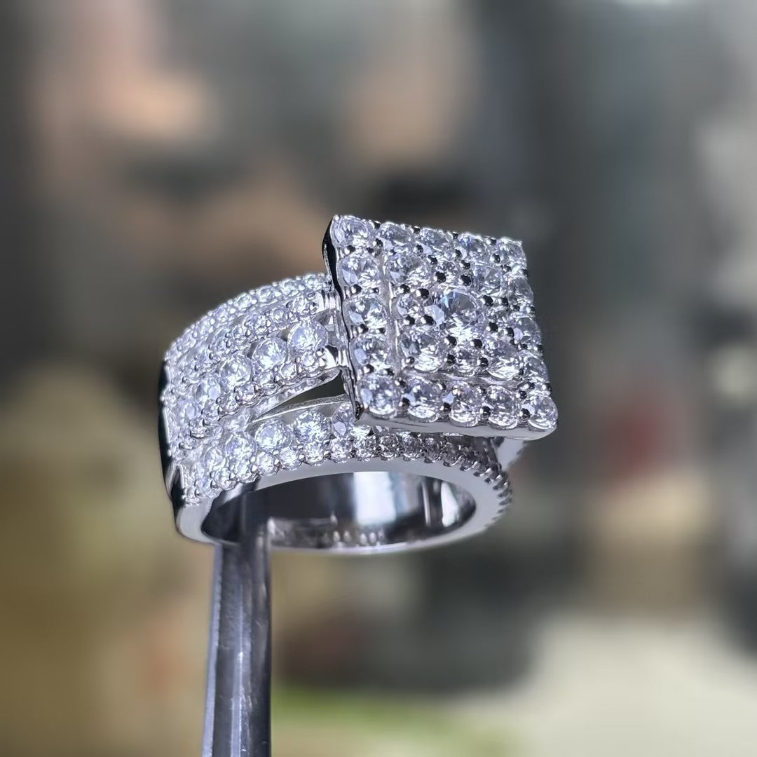 5.8Ctw Round-cut Square Halo Ring