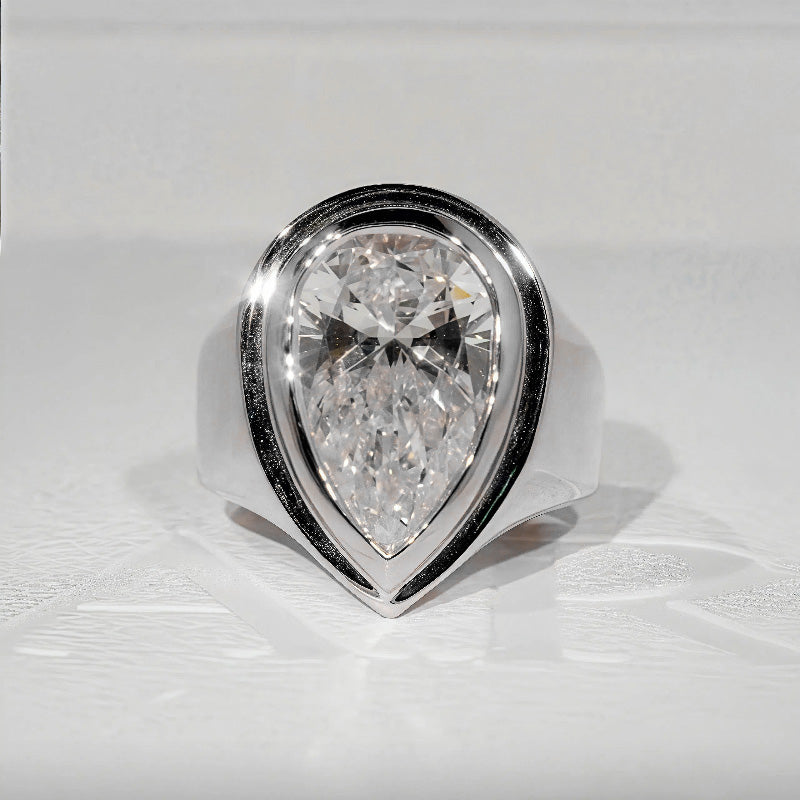 5 Ctw Natrual Pear Shape Diamond Ring