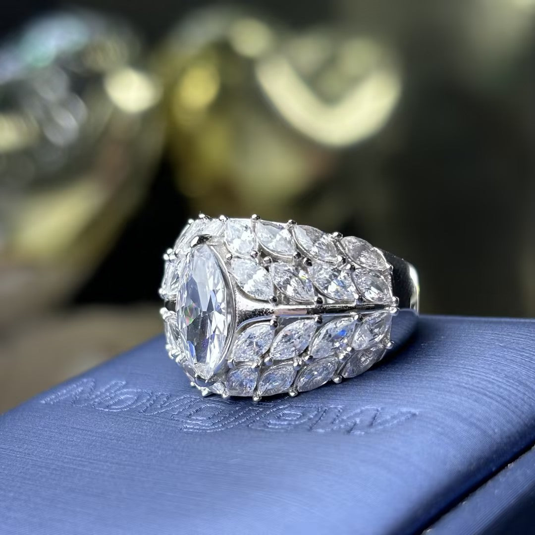 3.07Ctw marquise-cut invisible setting exquisite engagement ring