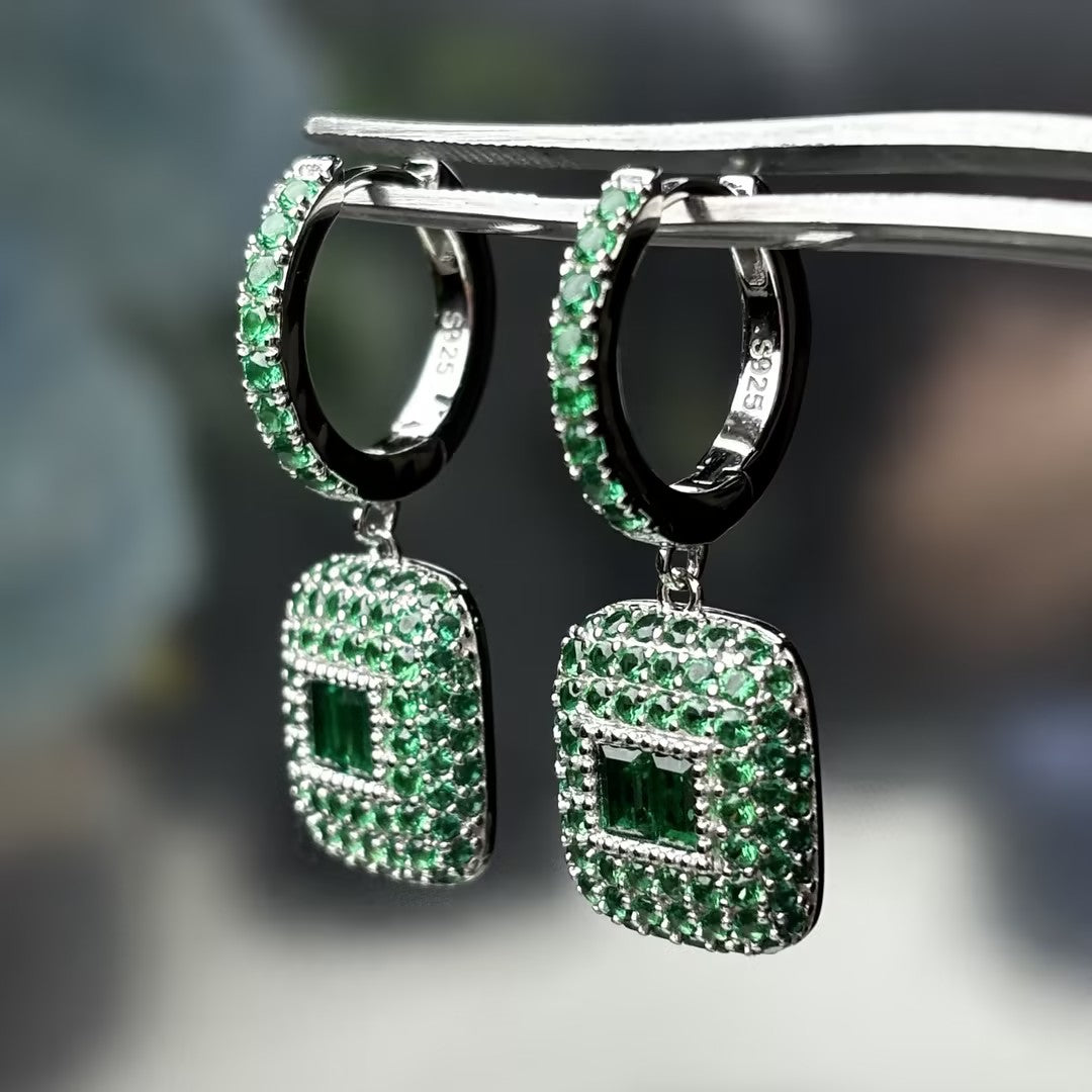 Vintage Emerald Charming Rings and Earrings