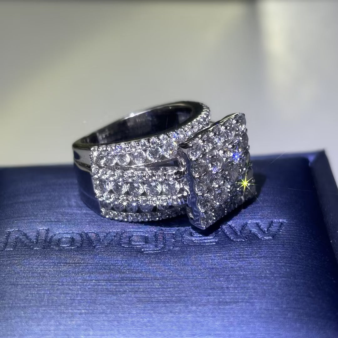 5.8Ctw Round-cut Square Halo Ring