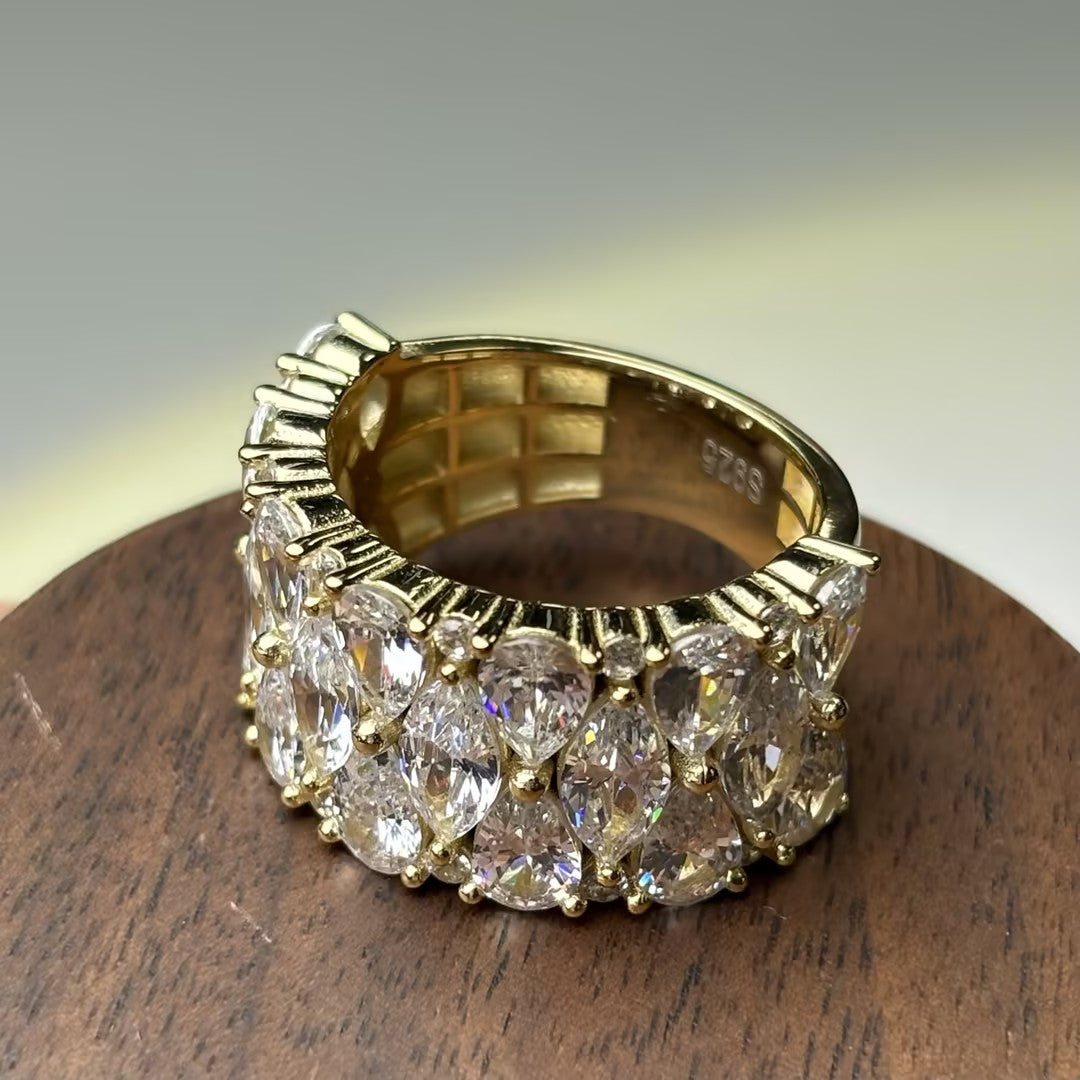 4.35ctw Pear and Marquise Gemstone Band