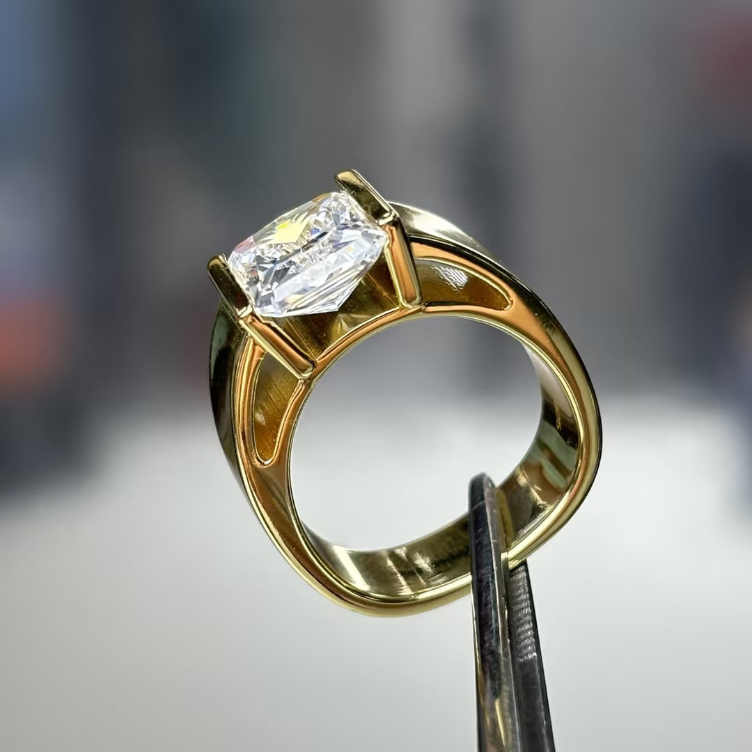 Simple 5 ct Princess Cut White Gemstone Ring for Men and Women