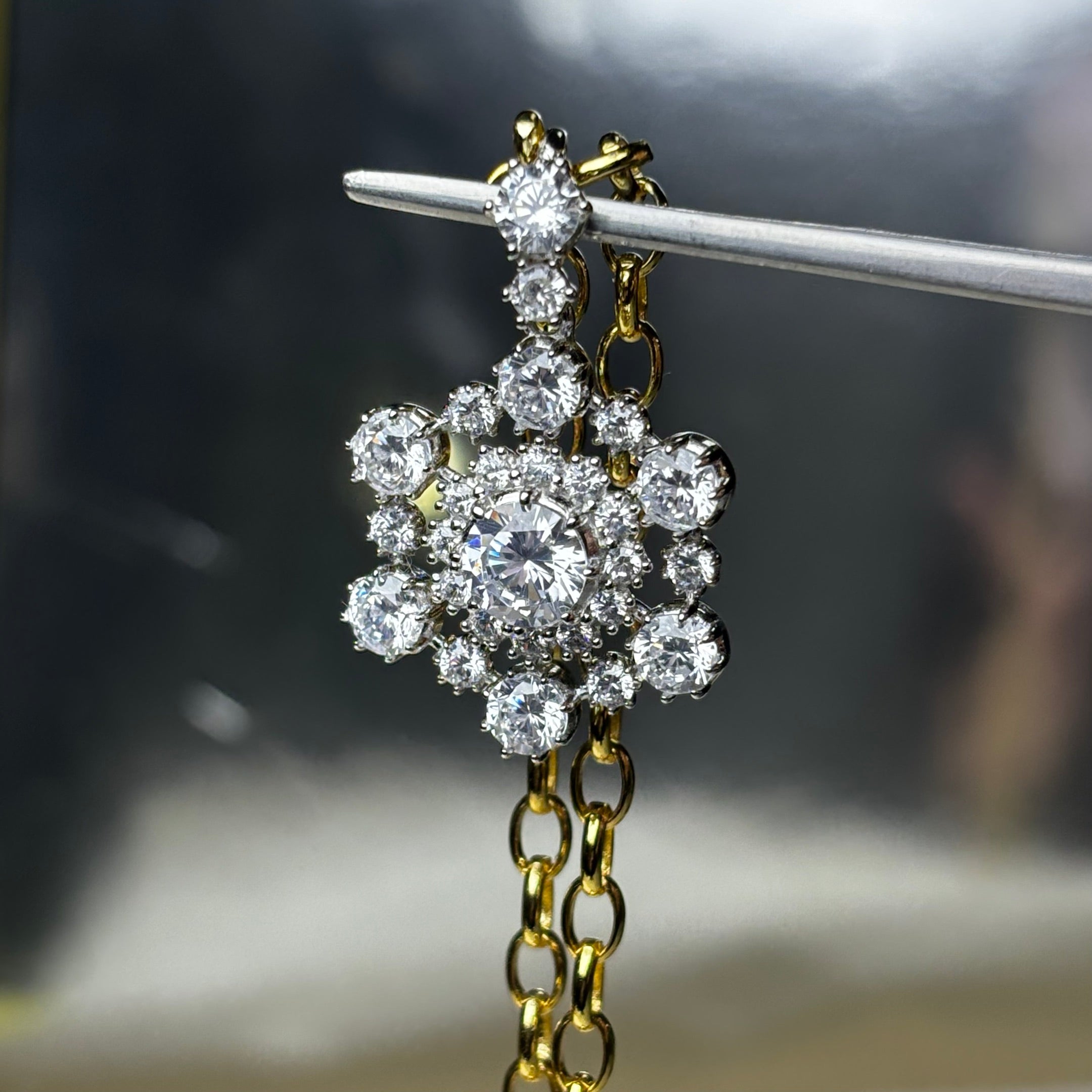 4.25 carat antique gemstone pendant necklace with exquisite old mine cut stones.