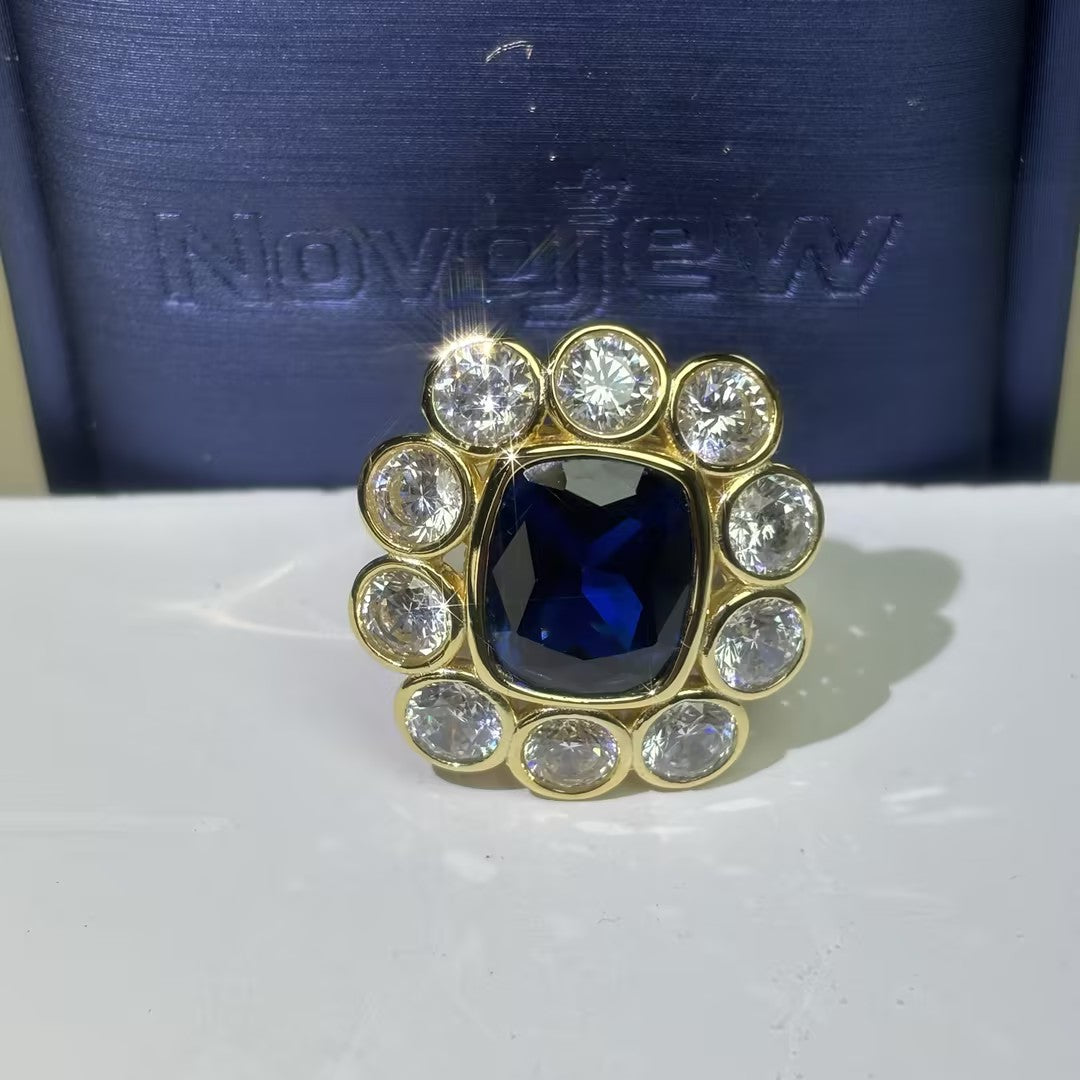 4.62Ctw cushion-cut blue gemstone flower ring