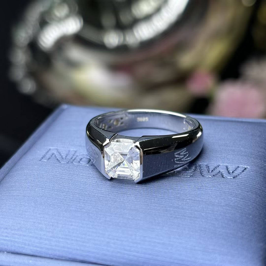 4Ct square Ascher-cut single gemstone semi-bezel-set engagement ring