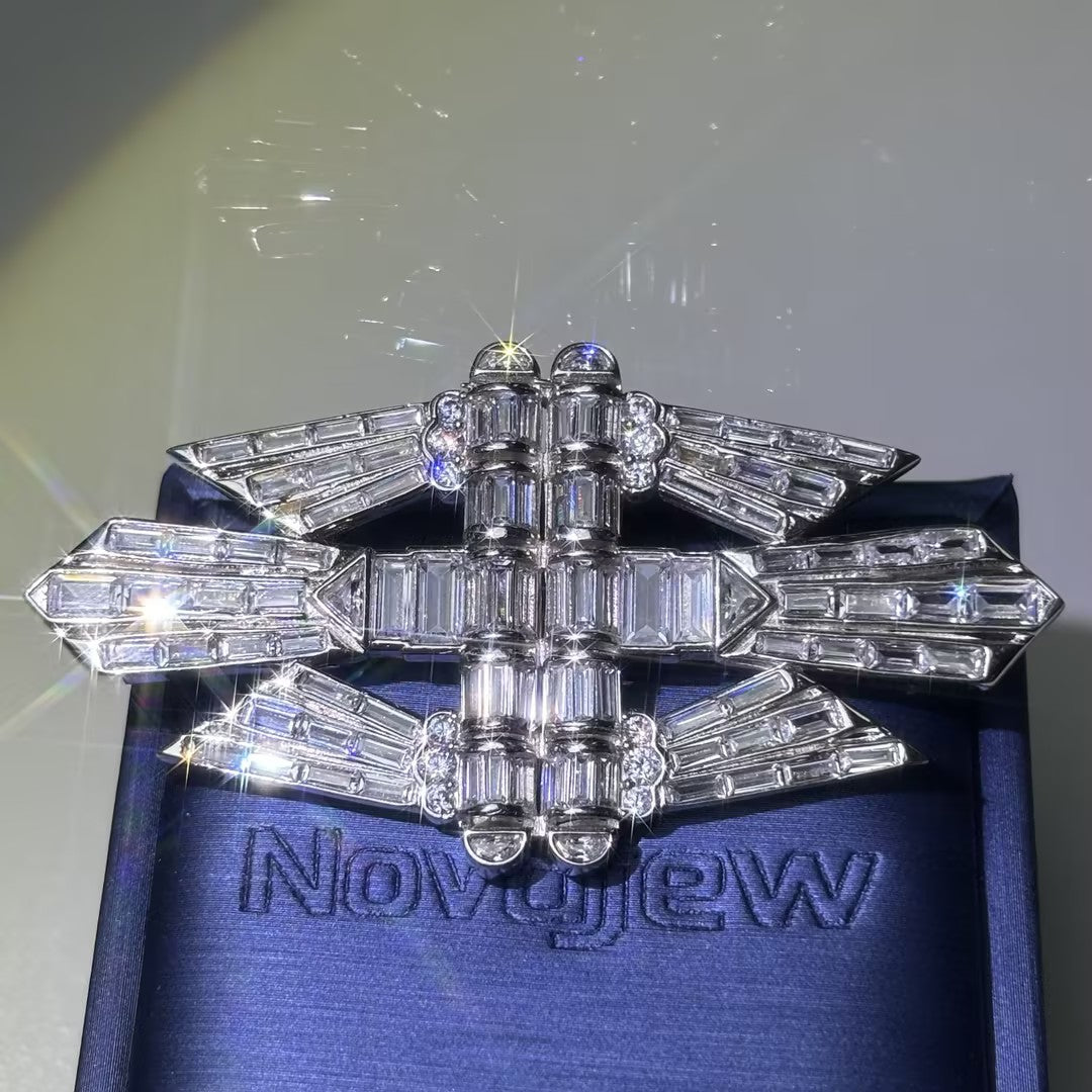 12Ctw Baguette Half-Moon Cut Gemstone Art Brooch