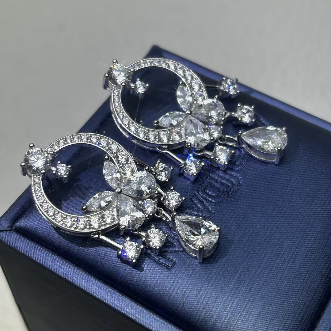 4.67Ctw Pear-shaped round gemstone bow tassel earrings