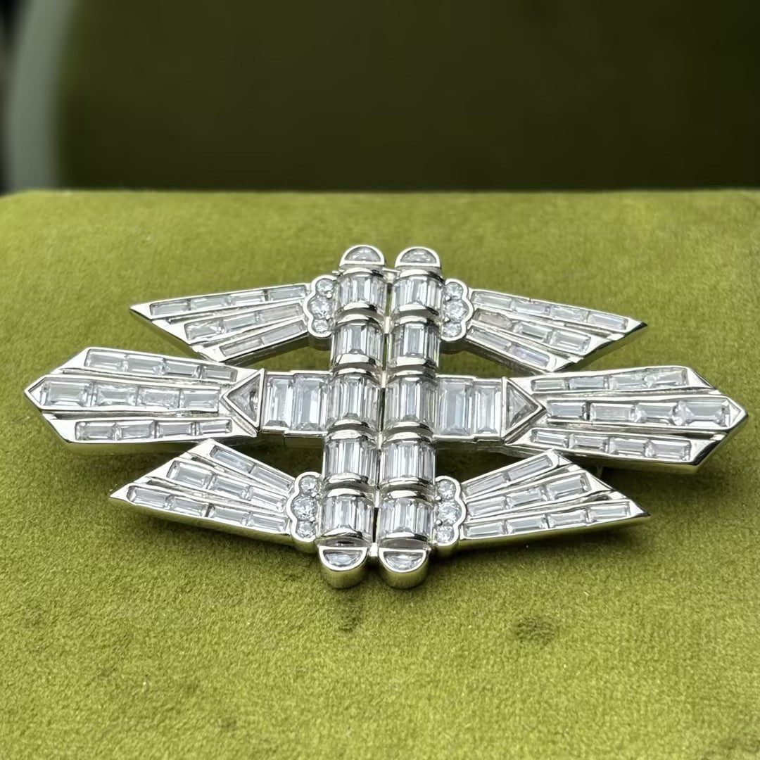 12Ctw Baguette Half-Moon Cut Gemstone Art Brooch